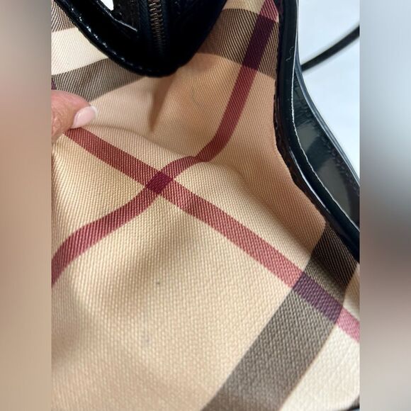 Burberry Ashmore Super Nova Check Patent Leather Bag - Picture 15 of 16